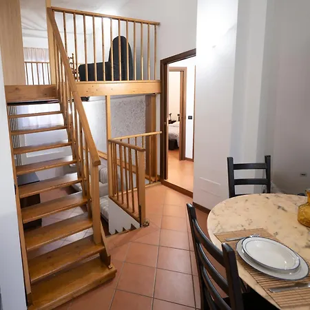 Apartment Ugo Bassi 23 *