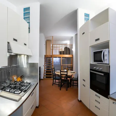 Ugo Bassi 23 Apartment *